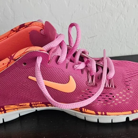 Nike Free TR 5 women's training shoes, size 6, pink w/ sunset Glow(orange) - Picture 4 of 13